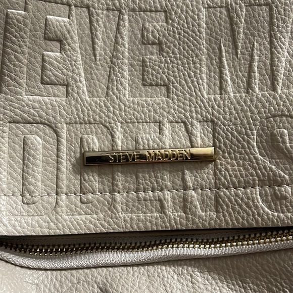 Steve Madden Backpack 🤍 Taupe - Picture 4 of 8